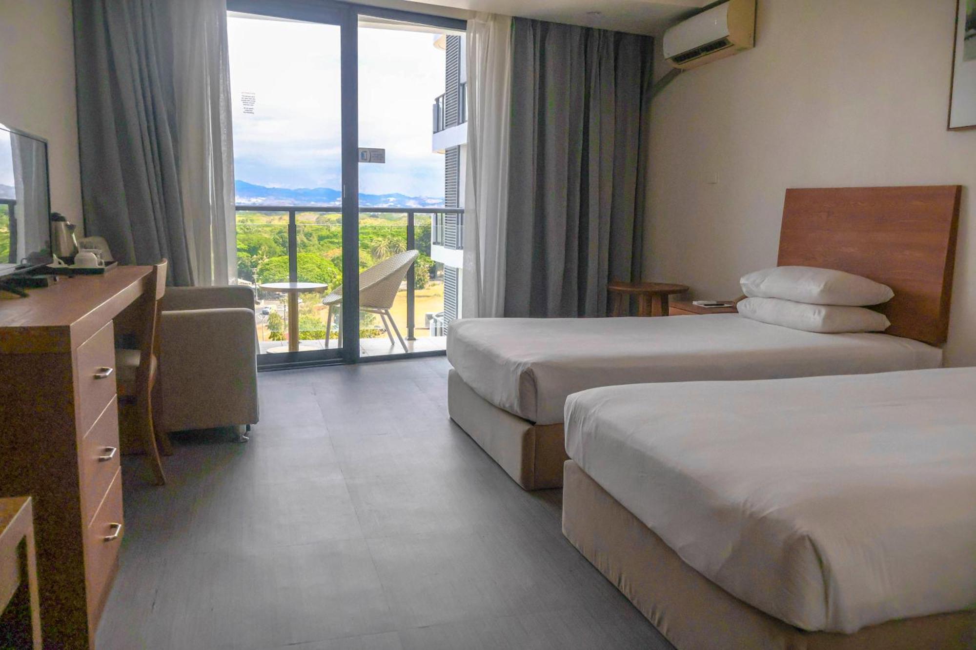 Nalagi Hotel Nadi Esterno foto